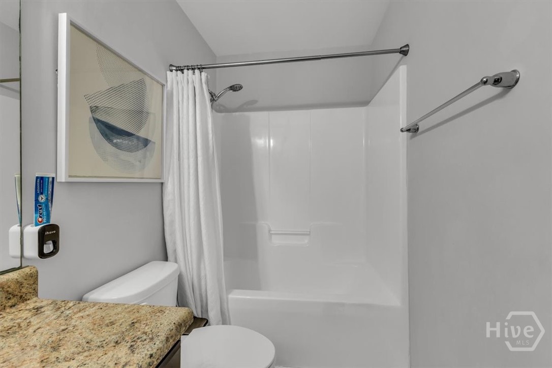 36 Hasty Point Road Port Wentworth, GA 31407 - Photo 52 of 70 UPSTAIRS GUEST BATHROOM VIEW 2