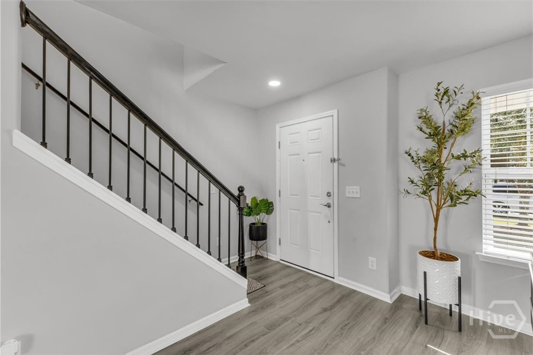 36 Hasty Point Road Port Wentworth, GA 31407 - Photo 10 of 70 FOYER