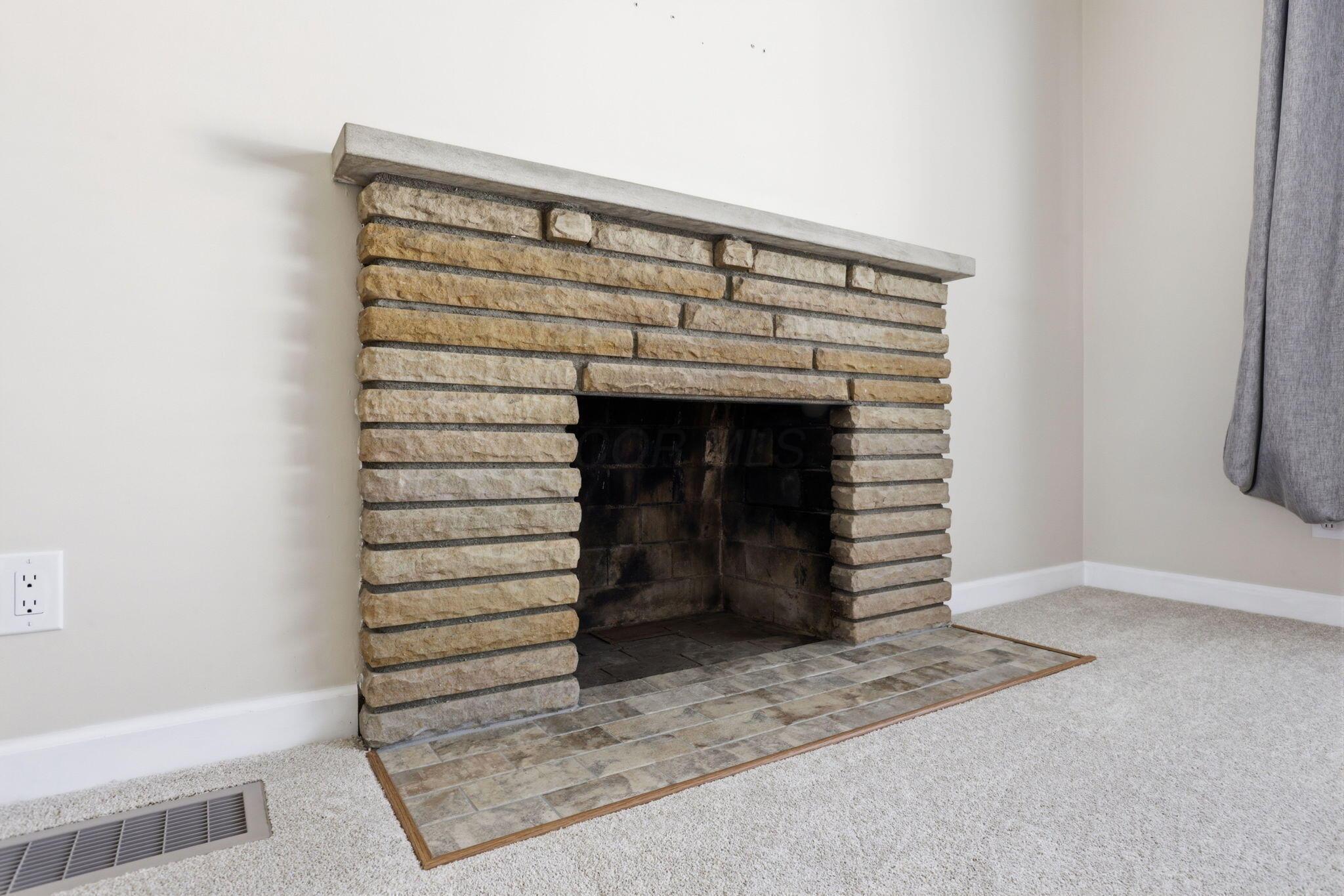 3645 Maize Road Columbus, OH 43224 - Photo 10 of 50 13-web-or-mls-939A9958