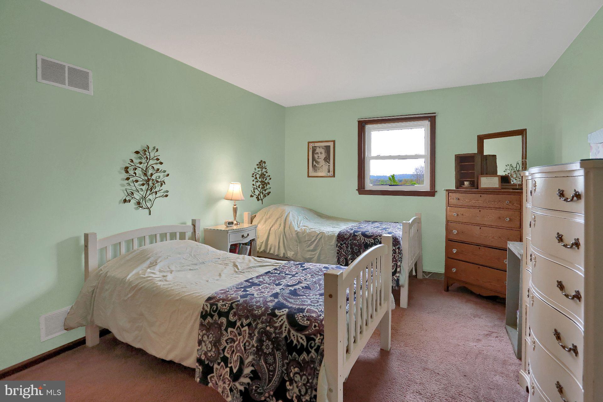 5518 Beagle Road Elizabethtown, PA 17022 - Photo 31 of 40 Gallery Image 31
