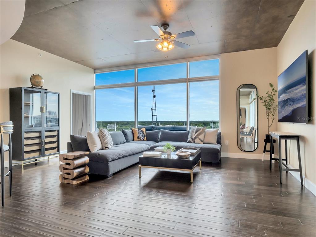 525 East Jackson Street, Unit P6 Orlando, FL 32801 - Photo 8 of 62
