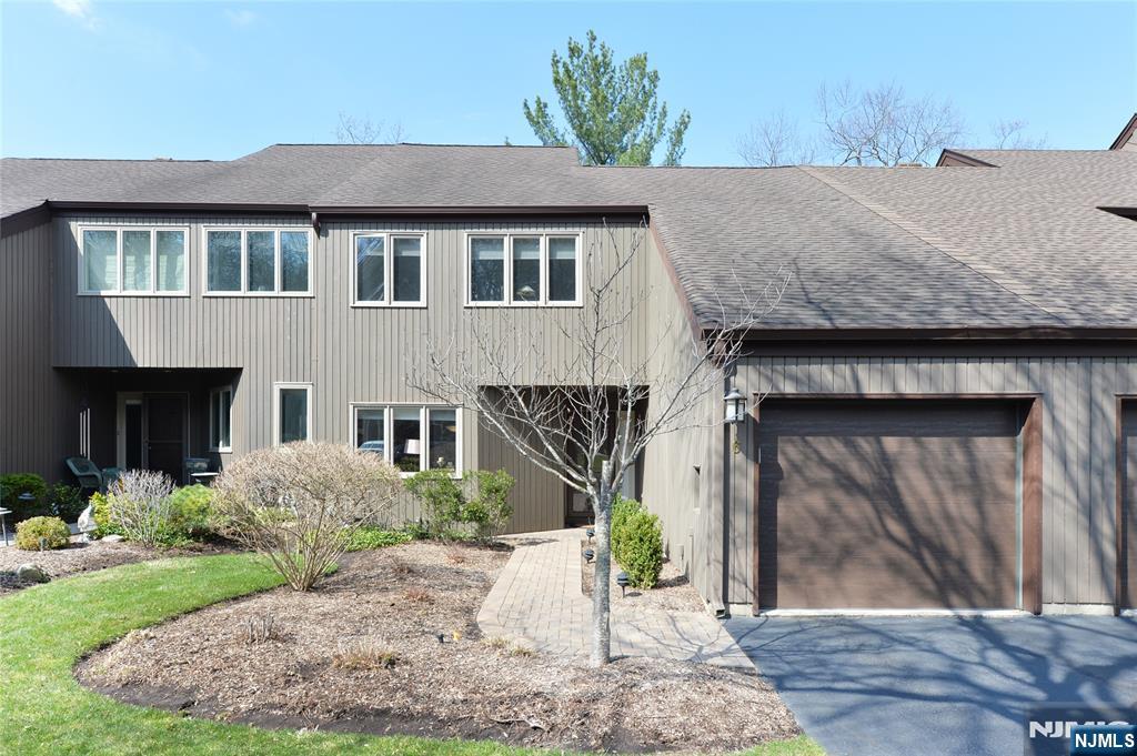 6 Romopock Court, Unit 6 Mahwah, NJ 07430 - Photo 1 of 25