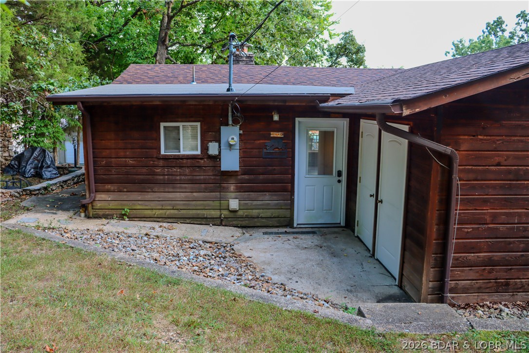 30738 Honeysuckle Road Gravois Mills, MO 65037 - Photo 2 of 32