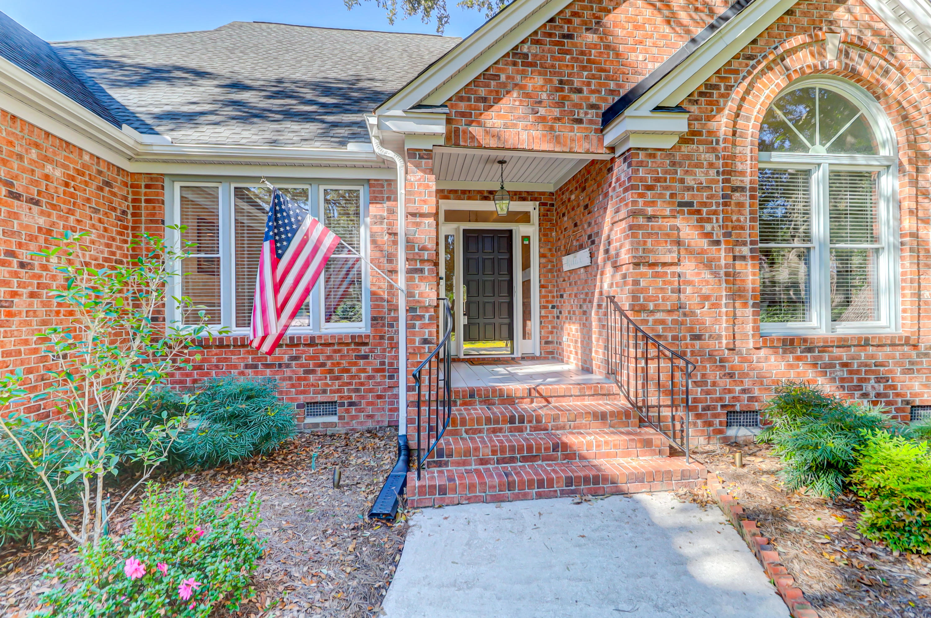 1336 Tailwind Court Mount Pleasant, SC 29464 - Photo 2 of 65 1336 Tailwind (50)