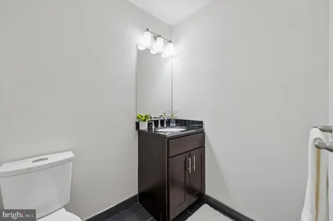 $499,900 | 2555 Carpenter Street, Unit E, Philadelphia, PA 19146