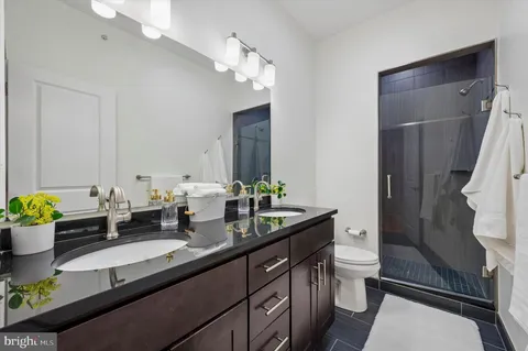 $499,900 | 2555 Carpenter Street, Unit E, Philadelphia, PA 19146