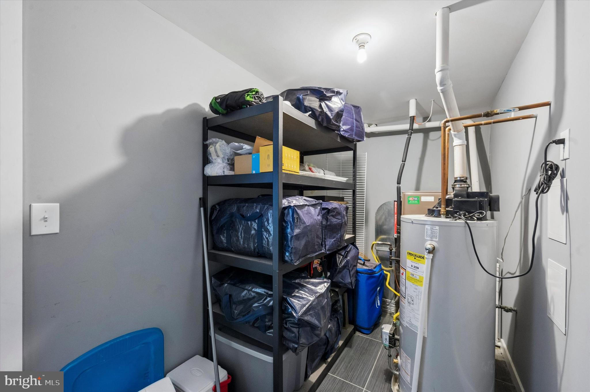 2555 Carpenter Street, Unit E Philadelphia, PA 19146 - Photo 22 of 28