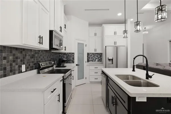 $299,000 | 4217 Duncan Lane, Edinburg, TX 78542