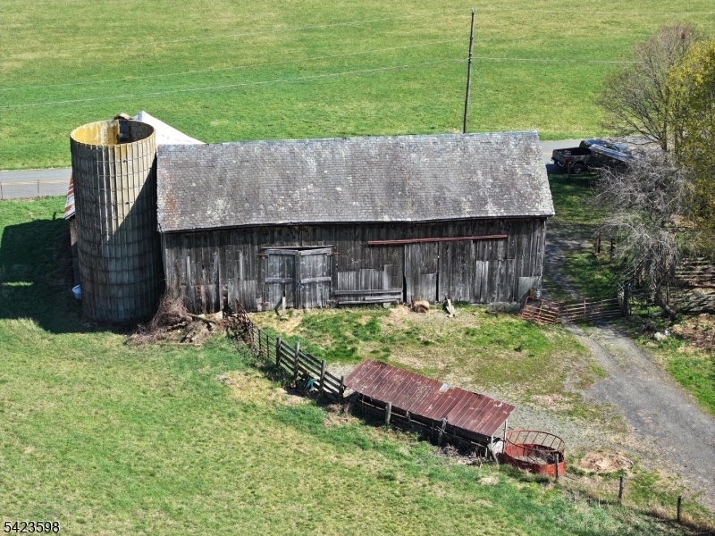 47 Snover Road Lafayette, NJ 07848 - Photo 11 of 33 a backyard of a house with lots of green space