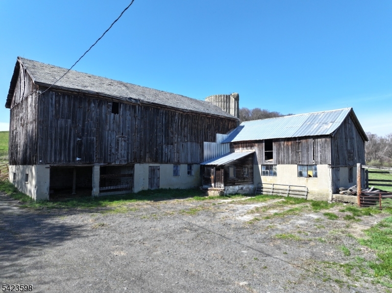 47 Snover Road Lafayette, NJ 07848 - Photo 14 of 33 a house view with a outdoor space