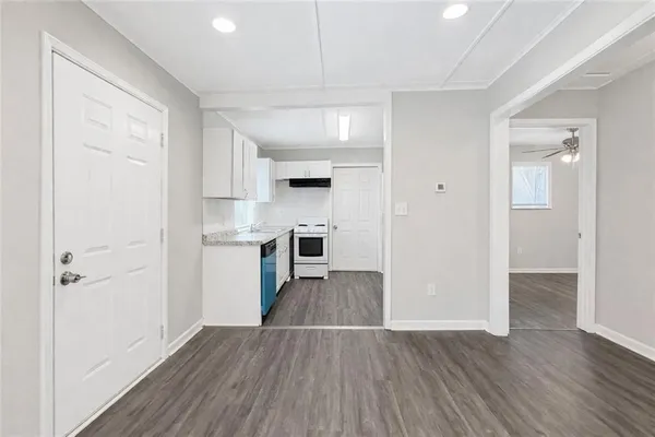 $1,100 | 2146 Brookview Drive Northeast, Conyers, GA 30013