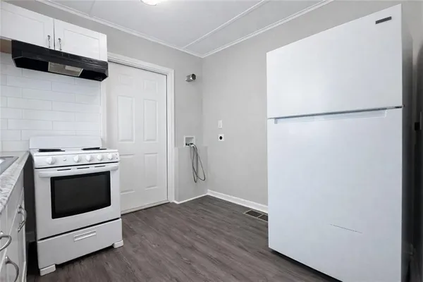 $1,100 | 2146 Brookview Drive Northeast, Conyers, GA 30013