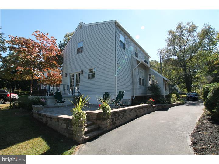 823 Herschel Road Philadelphia, PA 19116 - Photo 2 of 25 Gallery Image 2