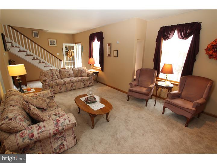 823 Herschel Road Philadelphia, PA 19116 - Photo 7 of 25 Gallery Image 7
