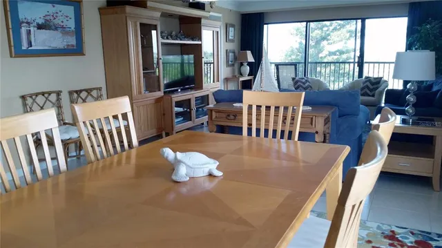 $3,400 | 1001 Benjamin Franklin Drive, Unit 506, Sarasota, FL 34236