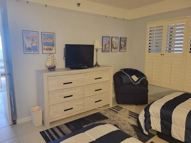 $3,400 | 1001 Benjamin Franklin Drive, Unit 506, Sarasota, FL 34236