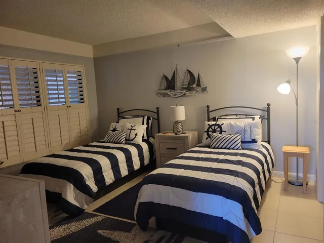 $3,400 | 1001 Benjamin Franklin Drive, Unit 506, Sarasota, FL 34236