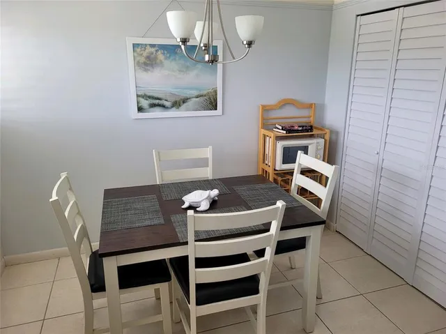 $3,400 | 1001 Benjamin Franklin Drive, Unit 506, Sarasota, FL 34236