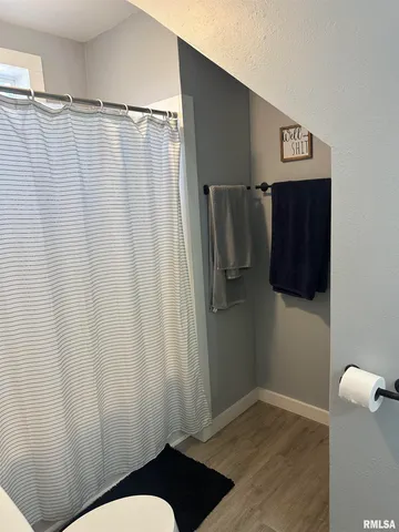 $73,900 | 310 East Almond Street, Percy, IL 62272