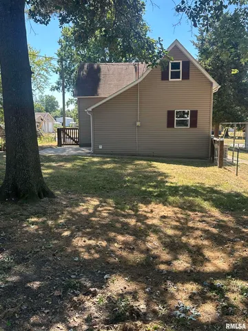 $73,900 | 310 East Almond Street, Percy, IL 62272