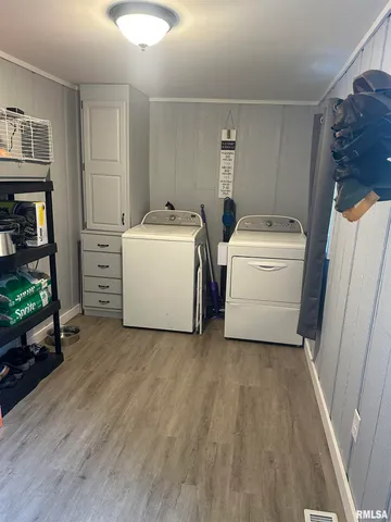 $73,900 | 310 East Almond Street, Percy, IL 62272