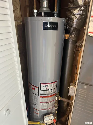 $73,900 | 310 East Almond Street, Percy, IL 62272