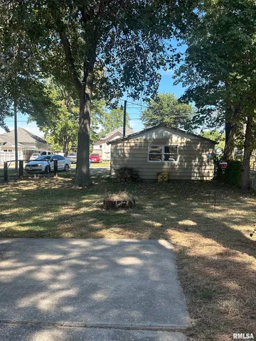 $73,900 | 310 East Almond Street, Percy, IL 62272