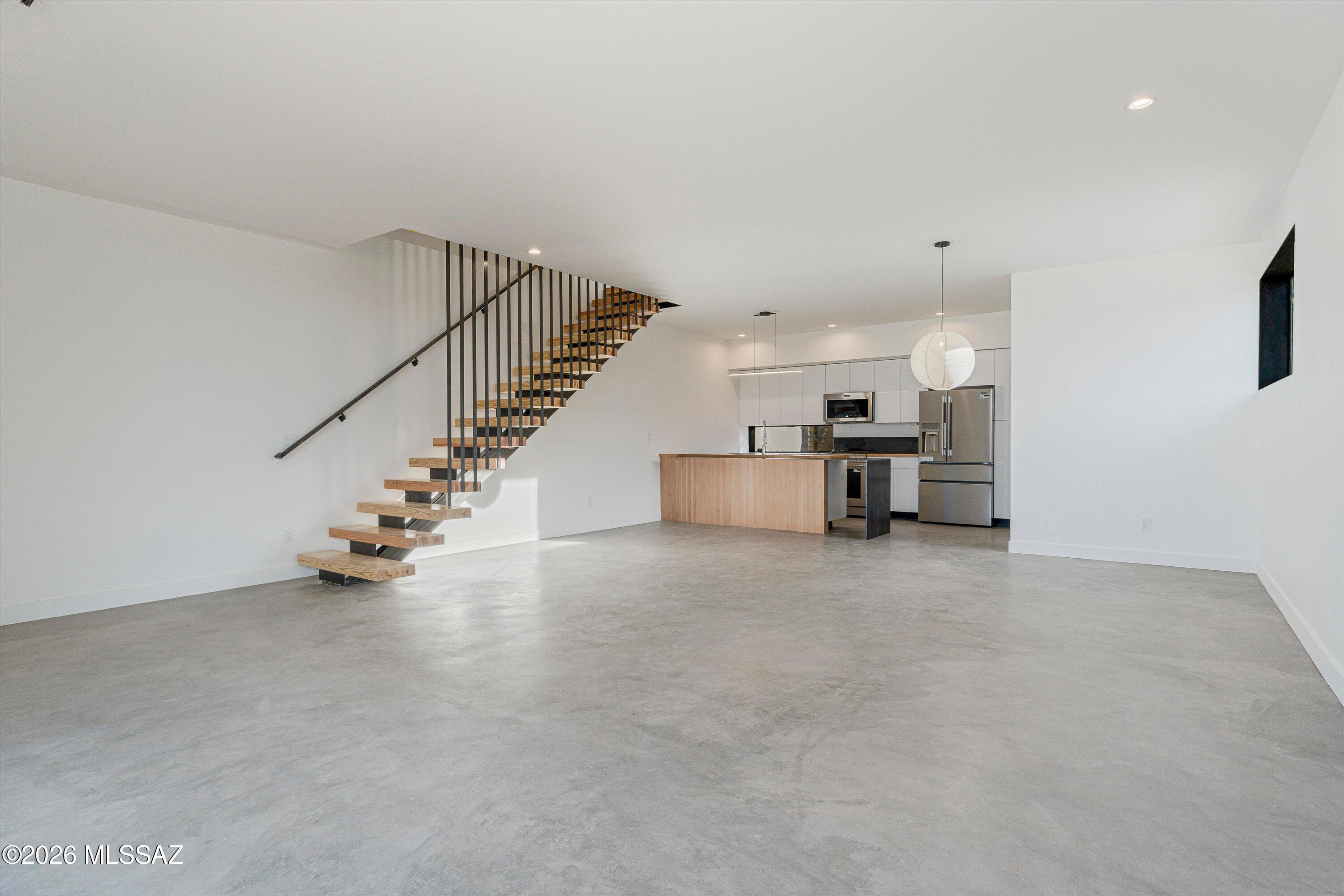 1360 West Sentinel View Loop Tucson, AZ 85745 - Photo 5 of 16