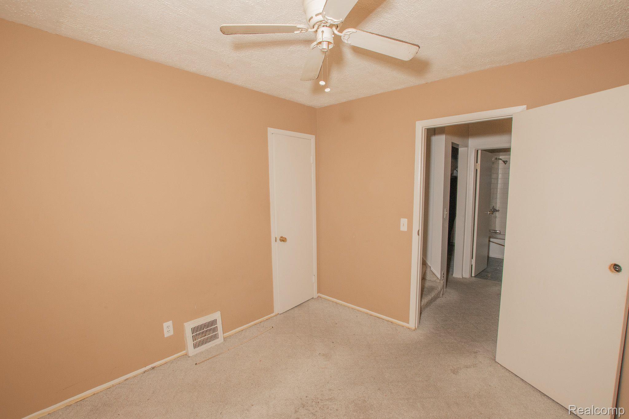 20327 Moross Road Detroit, MI 48224 - Photo 15 of 28 Gallery Image 15