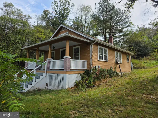$109,000 | 45 Pansy Lane, Paw Paw, WV 25434