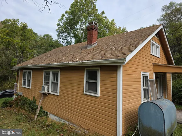 $109,000 | 45 Pansy Lane, Paw Paw, WV 25434