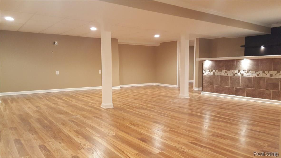 25062 Rubin Road Warren, MI 48089 - Photo 22 of 35 20170828_144756.jpg