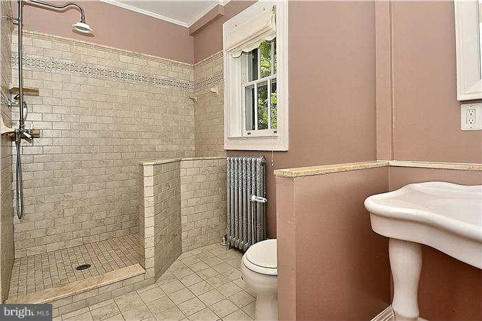504 Overhill Road Baltimore, MD 21210 - Photo 22 of 29 Bath