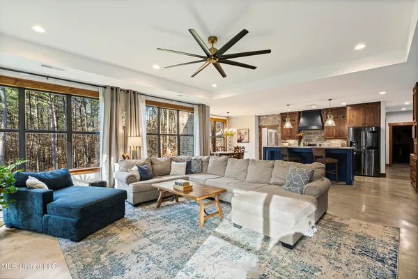 $599,900 | 6720 Thyatira Tyro, Como, MS 38619