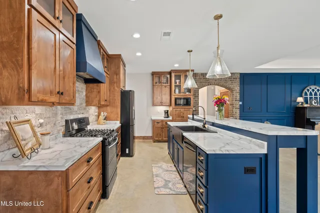 $609,900 | 6720 Thyatira Tyro, Como, MS 38619