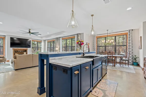 $599,900 | 6720 Thyatira Tyro, Como, MS 38619