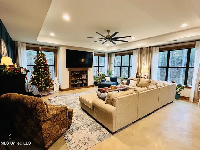 $625,000 | 6720 Thyatira Tyro, Como, MS 38619