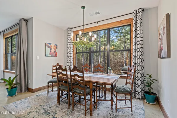 $599,900 | 6720 Thyatira Tyro, Como, MS 38619