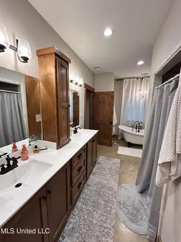 $625,000 | 6720 Thyatira Tyro, Como, MS 38619