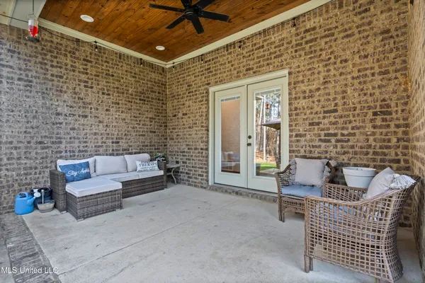 $599,900 | 6720 Thyatira Tyro, Como, MS 38619