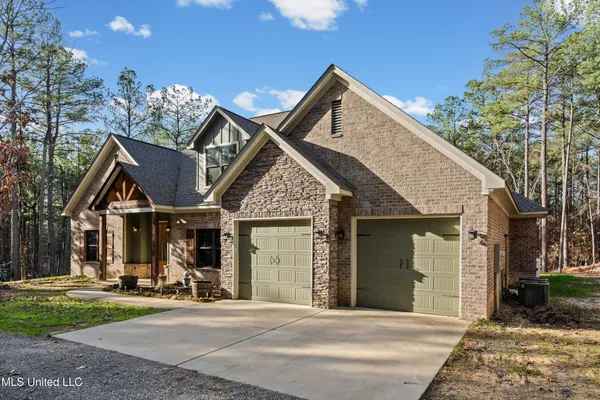$589,900 | 6720 Thyatira Tyro, Como, MS 38619