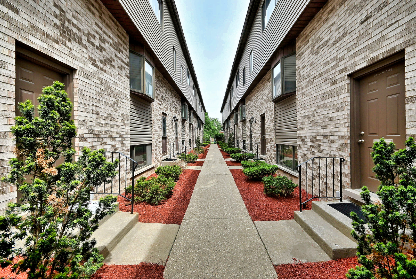 2350 North Sayre Avenue, Unit G Chicago, IL 60707 - Photo 2 of 30