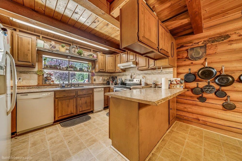 36714 Northwest Branch Road Chattaroy, WA 99003 - Photo 8 of 30