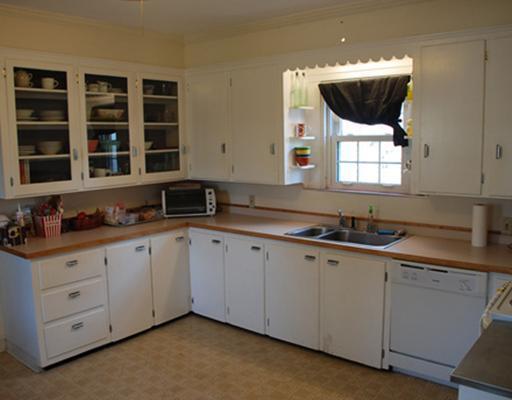 68 High Street Saco, ME 04072 - Photo 14 of 25 Kitchen. Unit 101