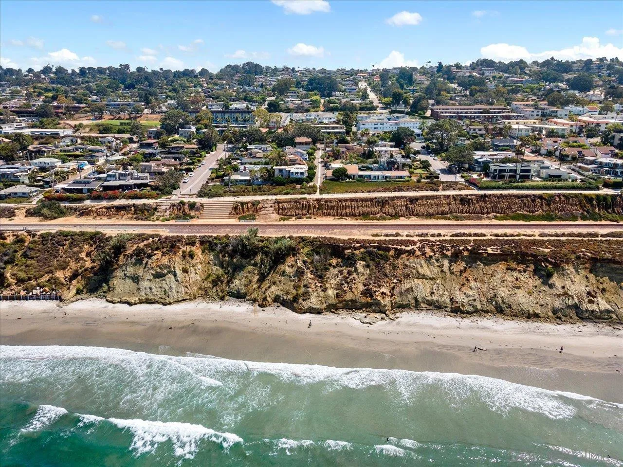 155 Sherrie Lane Del Mar, CA 92014 - Photo 35 of 38 an aerial view of a city