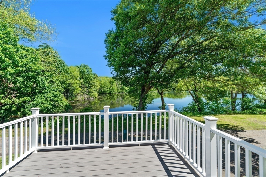 53 Farm Street Blackstone, MA 01504 - Photo 15 of 42