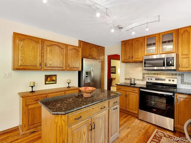 $429,900 | 101 Strecker Road, Ellisville, MO 63011