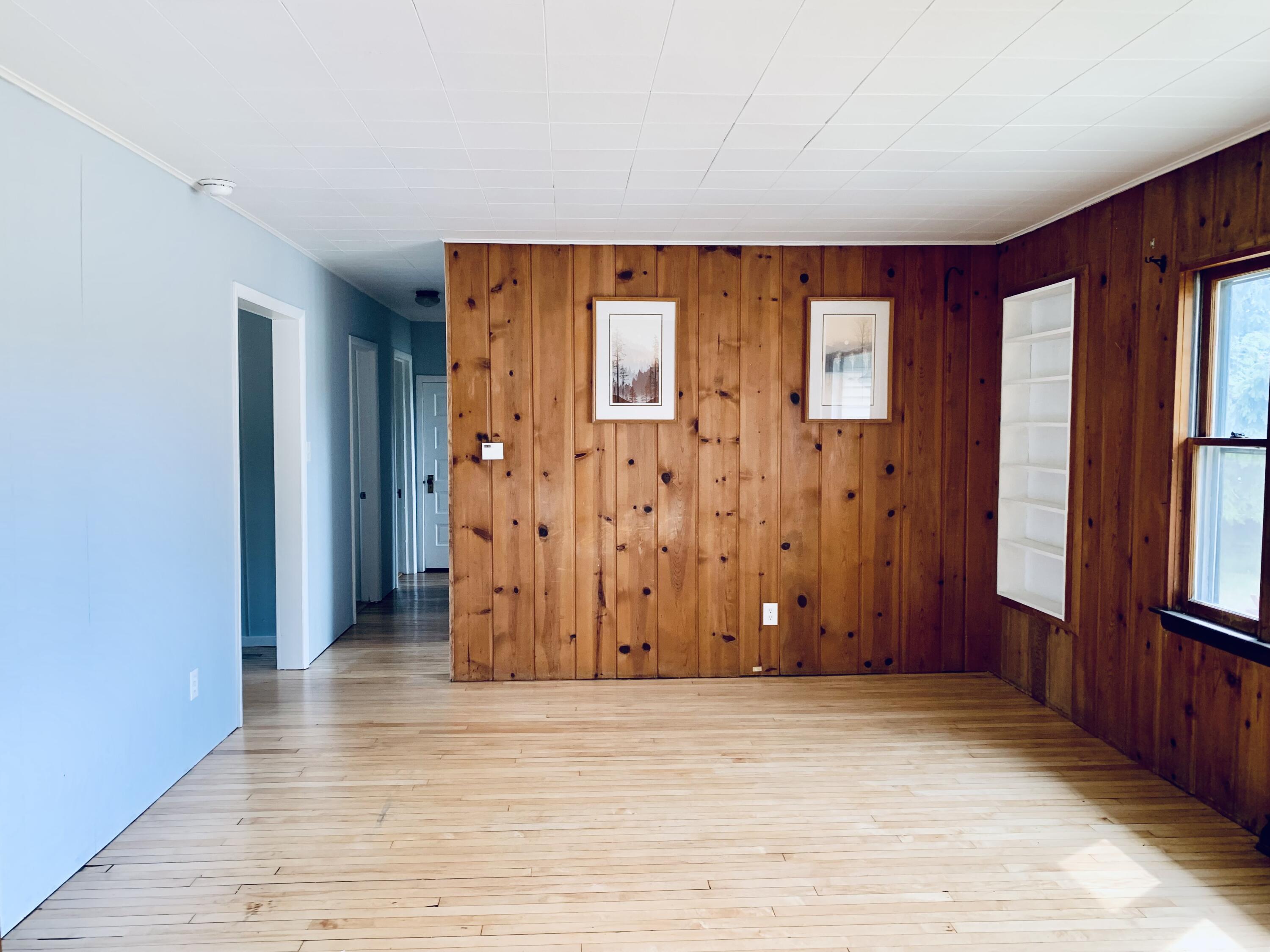 2271 Red Apple Road Manistee, MI 49660 - Photo 8 of 29 IMG-5448