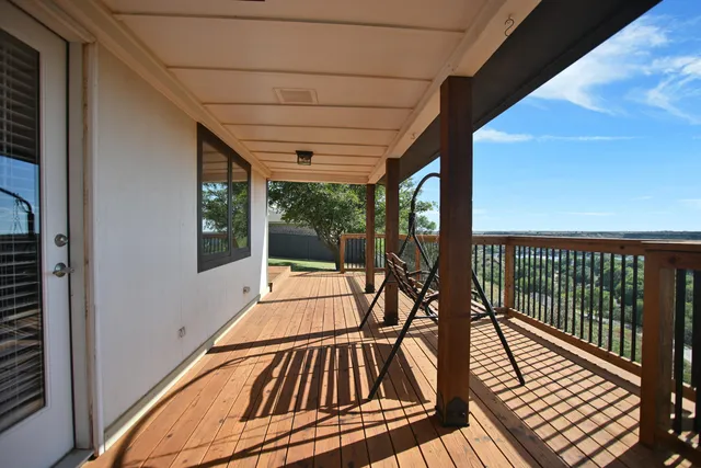 $406,000 | 25 East Canyonview Drive, Ransom Canyon, TX 79366