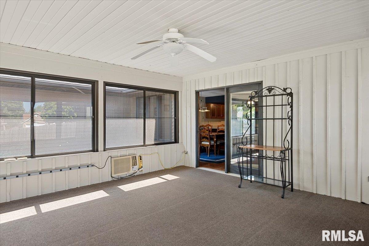 2104 Sunstone Court Springfield, IL 62704 - Photo 17 of 38 Gallery Image 17